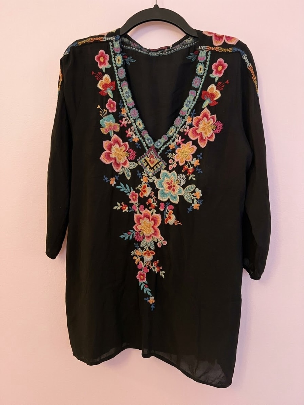 Johnny Was Black Sheer Floral Embroidered V-Neck 3/4 Sleeve Tunic Sz L